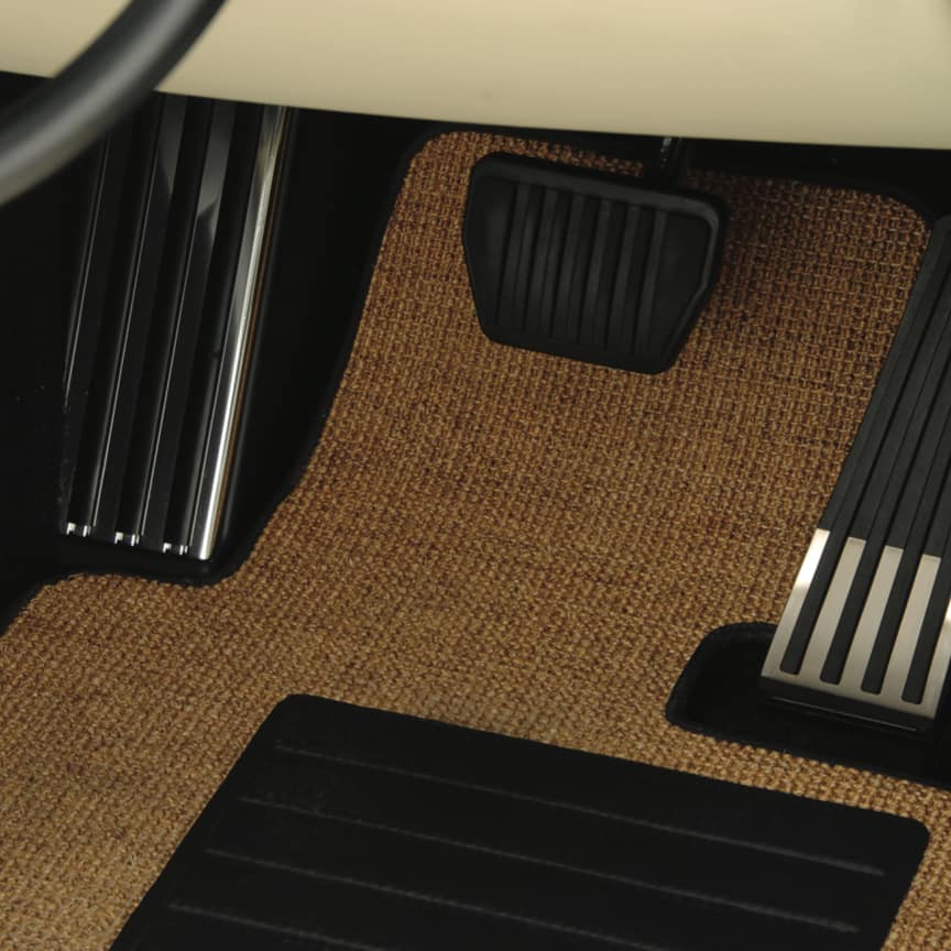 <p>Designed specifically for the Drophead Coupé, these Sisal Floor Mats evoke a classic nautical feel.</p>