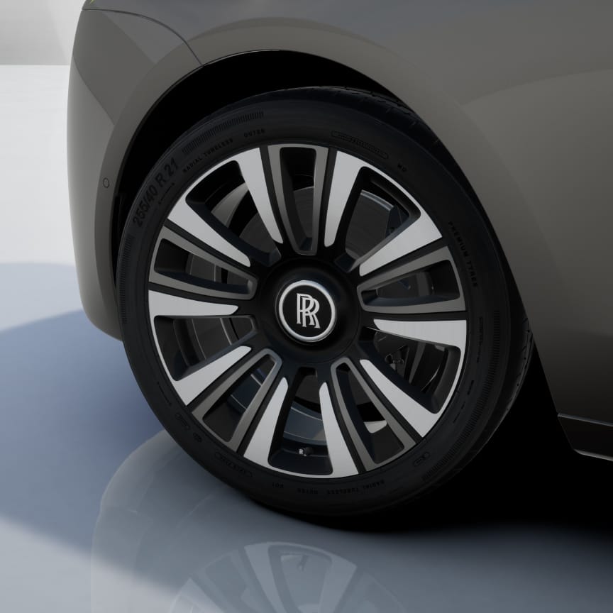 <p>Ten Spoke Design and available in a tri-colour finish, the Ghost Tri-Colour Wheel is the perfect retrofit for any Ghost owner who wants to upgrade their motor car with a dynamic alloy wheel.<br>
</p>