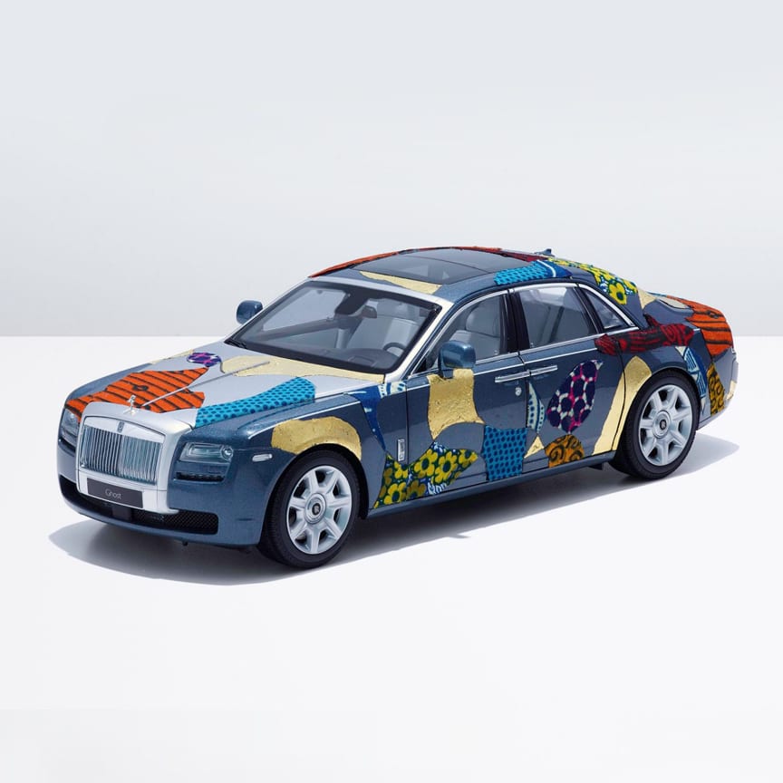 劳斯莱斯汽车携手英国乳腺癌关爱基金会，与12位蜚声国际的当代艺术家合作，打造出非凡的定制艺术杰作。