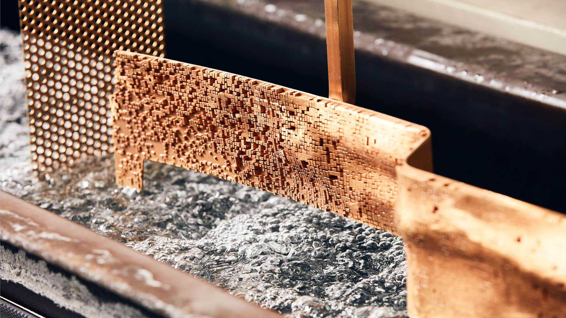 Digital Soul, a Bespoke Phantom Gallery being created by applying a digital representation of a customer's DNA to 24k plated gold