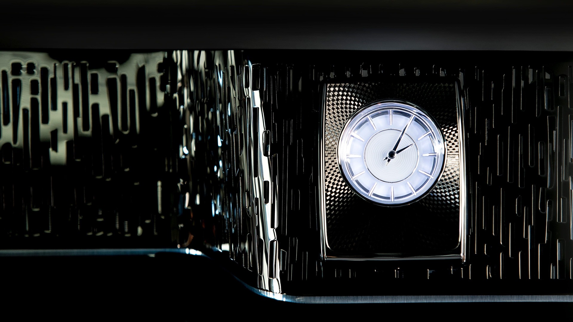 Clock from gentleman's tourer Rolls-Royce Phantom standard wheelbase