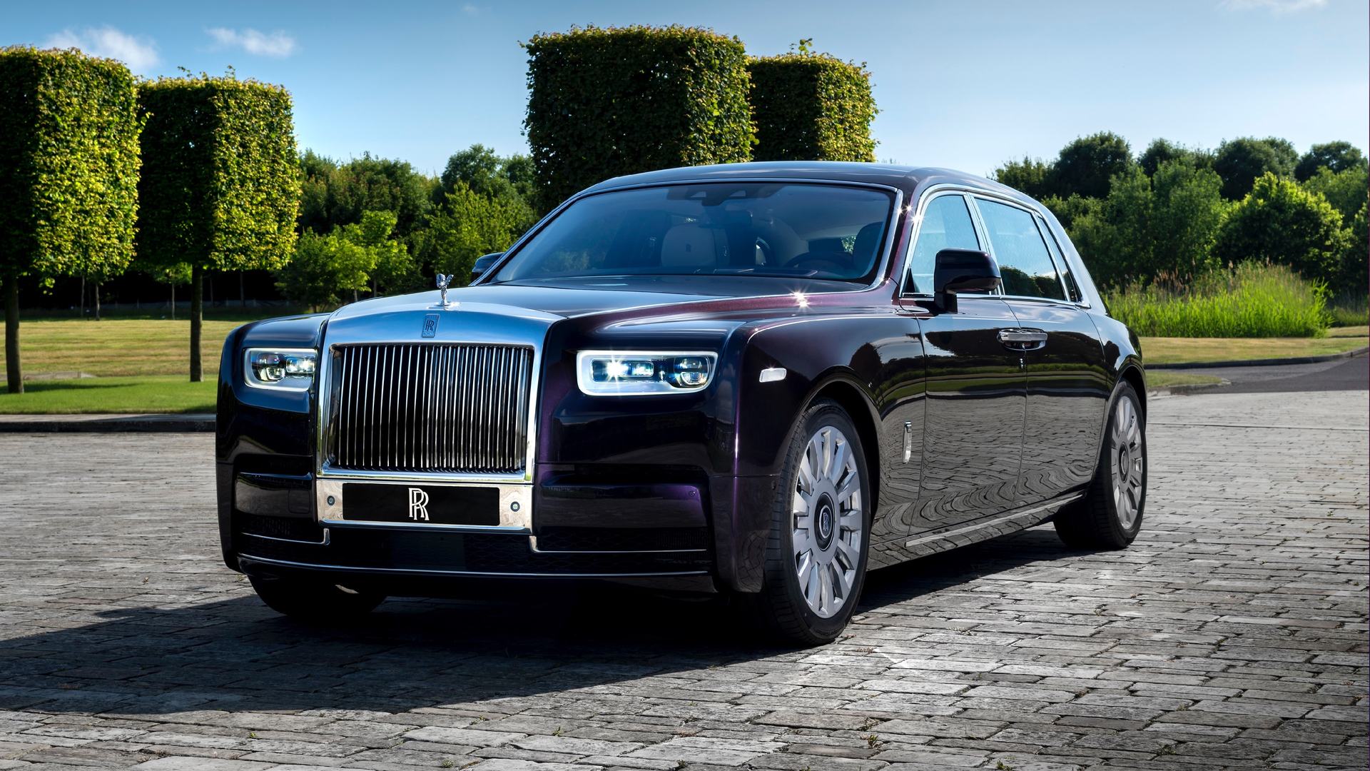 Front side view of purple Rolls-Royce Phantom extended wheelbase