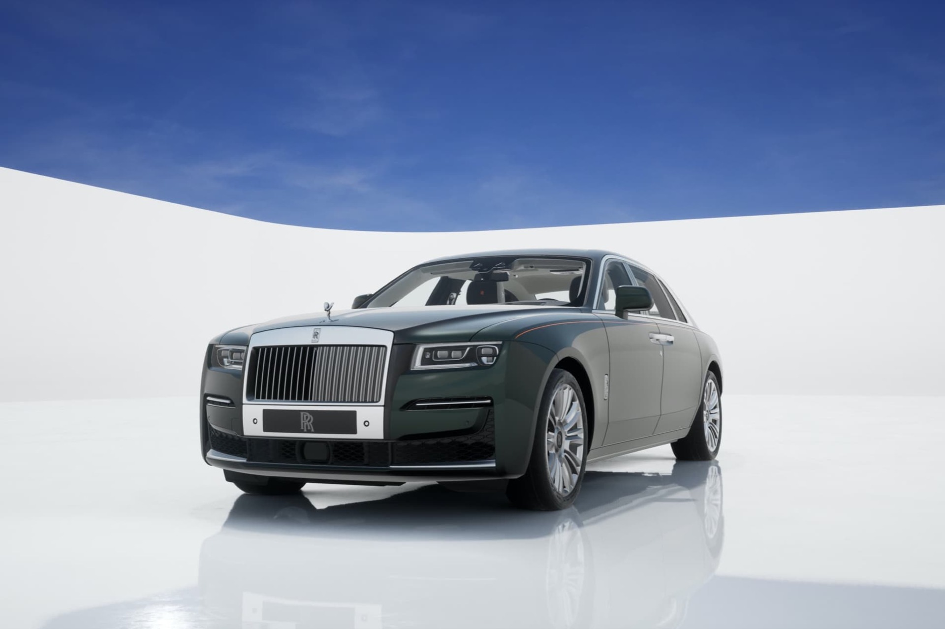 3/4 front exterior of stationary Rolls-Royce Ghost Extended motor car