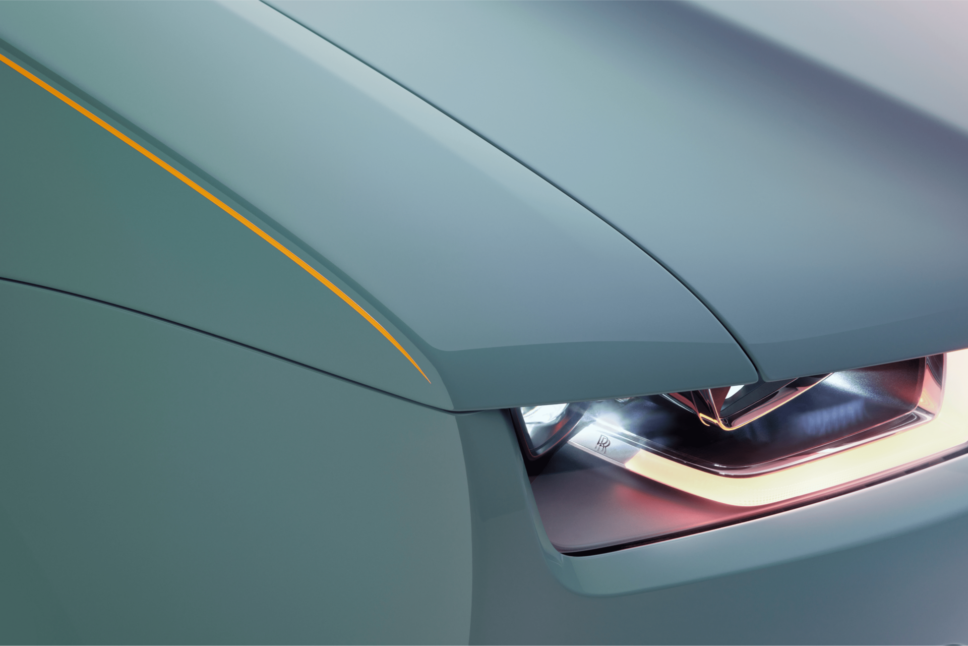 Close up of the front headlight and coachline of the Duck Egg Blue Ghost