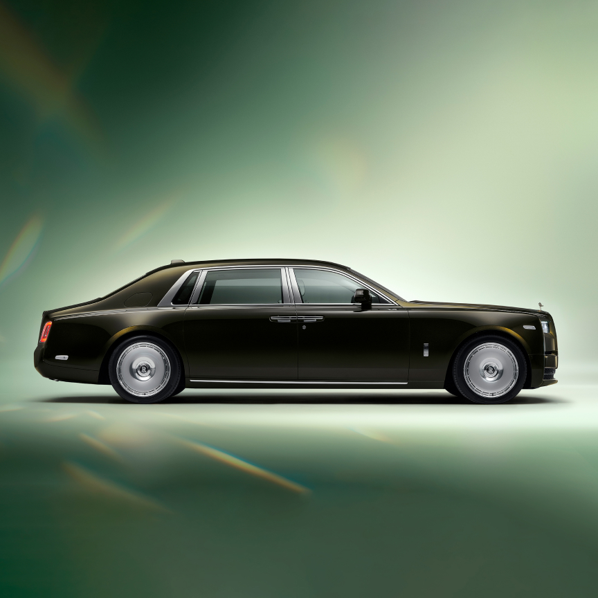 Bring Phantom Extended Series II to life with the power of your imagination. Whatever you desire, our Bespoke services craft your ideas into reality.